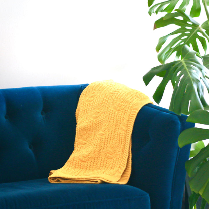 Arch Texture Throw Blanket in Sunny