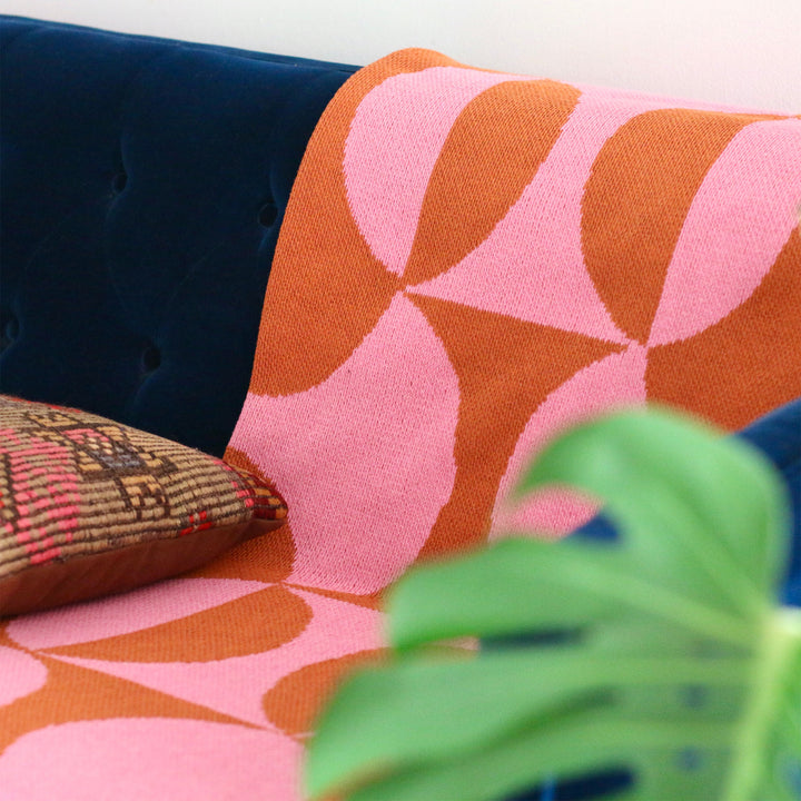 Puzzle Throw Blanket in Bubble Gum