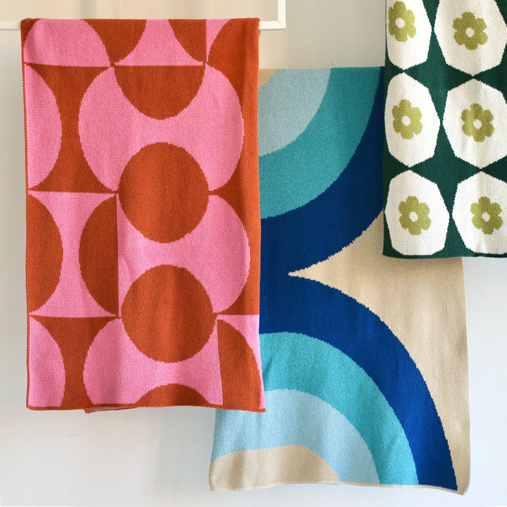 Puzzle Throw Blanket in Bubble Gum