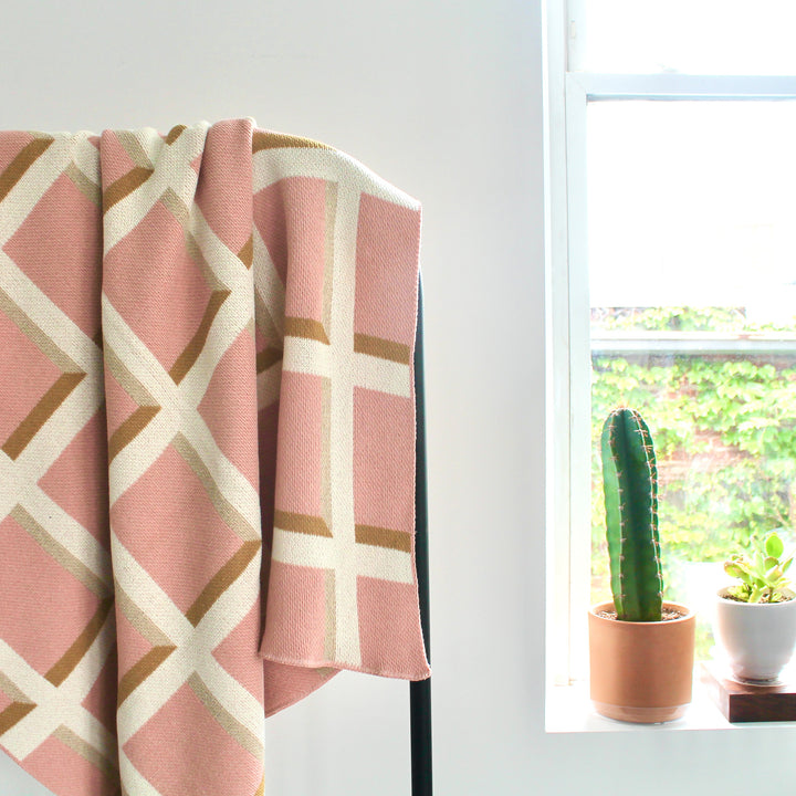 Windowpane Throw Blanket in Blush