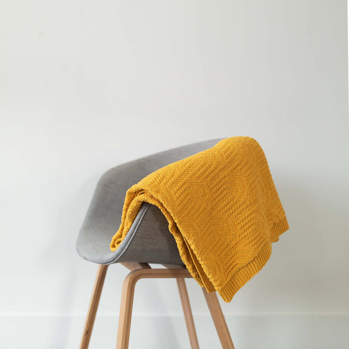 Arch Texture Throw Blanket in Sunny