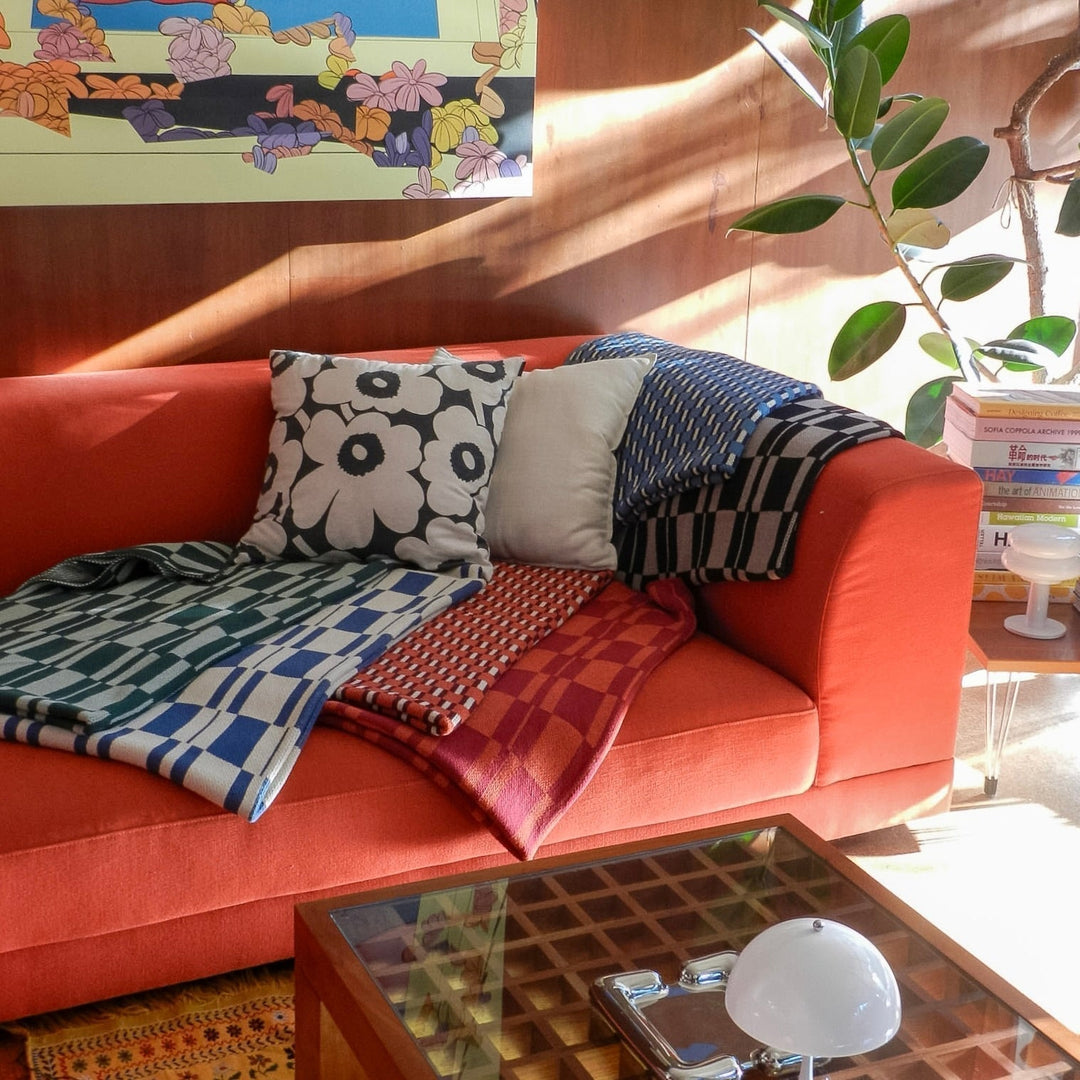 A Peek Inside: Abby’s Colorful PNW Mid-Century Gem