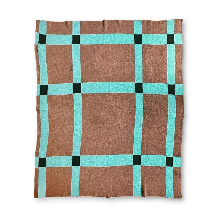 Grid Throw- A Collab with Wolfum