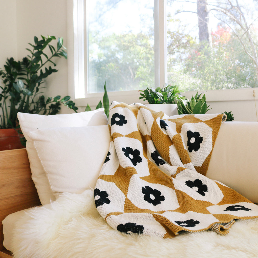 Gold Modern Geometric Cotton Throw