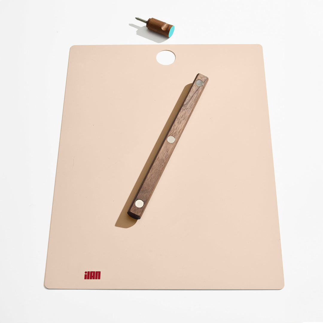The Magnetic Clipboard - Beige