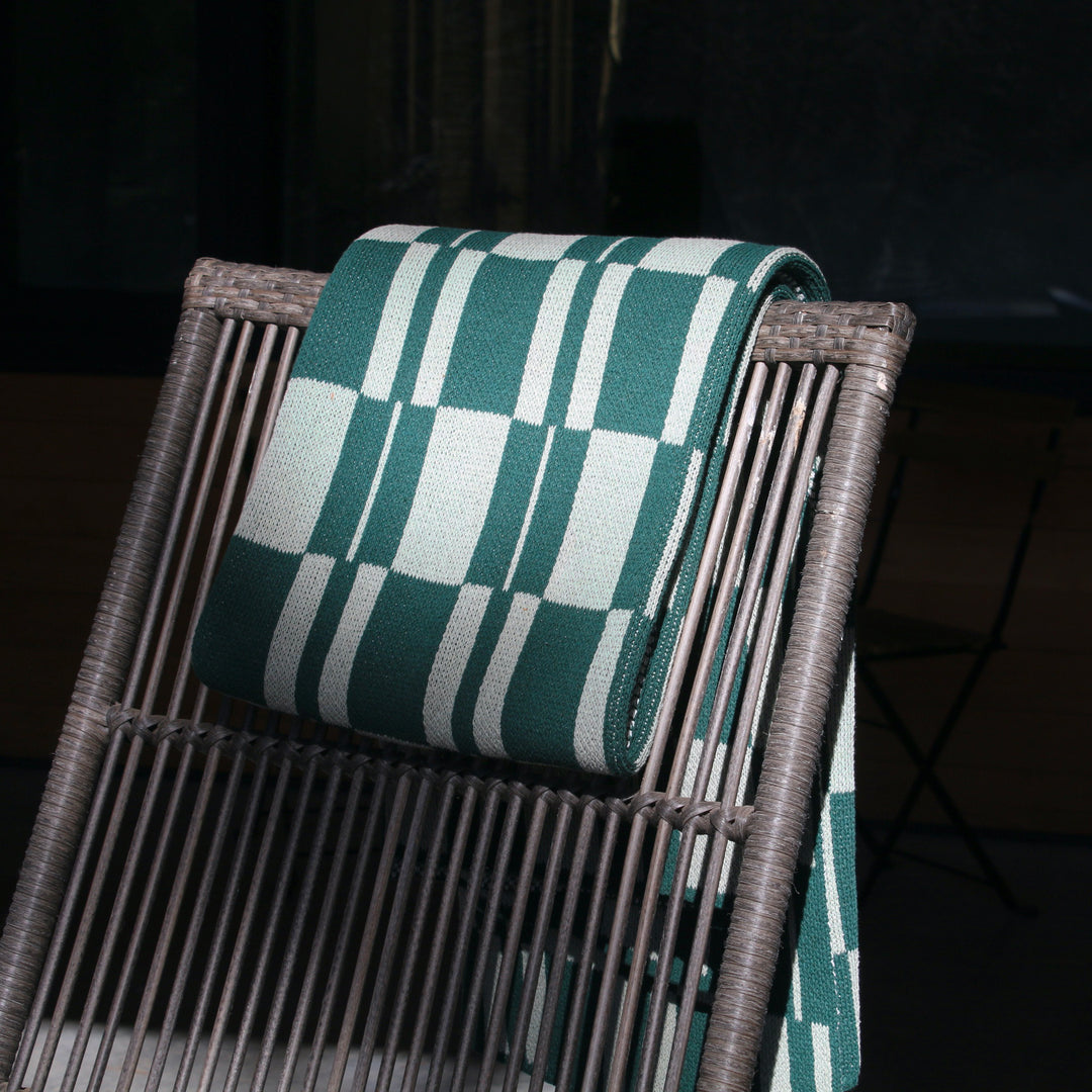 Otto Throw Blanket in Green