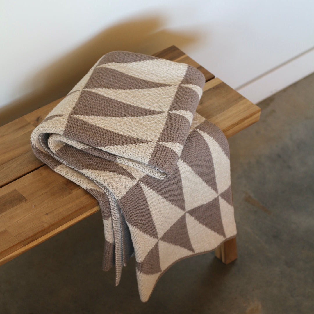 Alpine Throw Blanket in Mushroom + Linen Marl