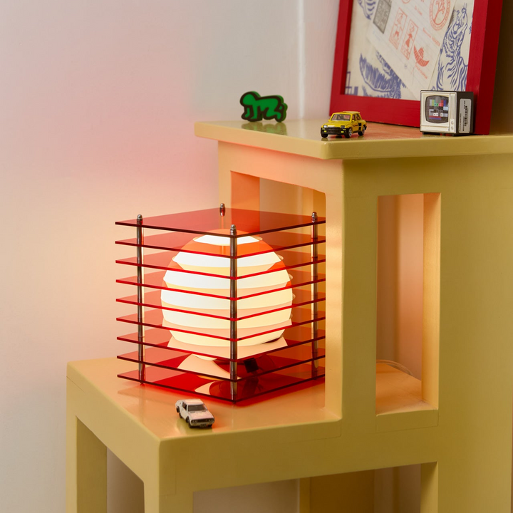 Lớp small square in red acrylic