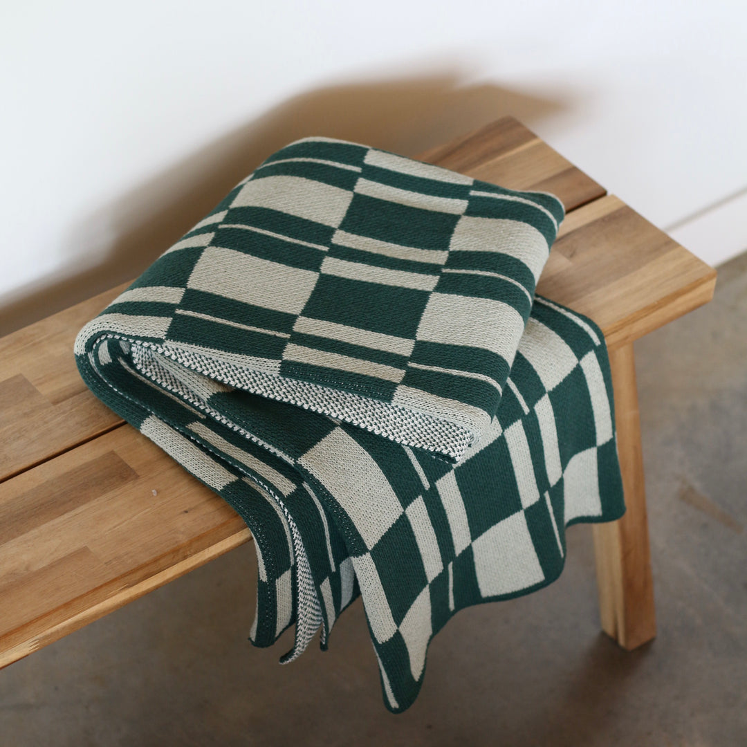 Otto Throw Blanket in Green