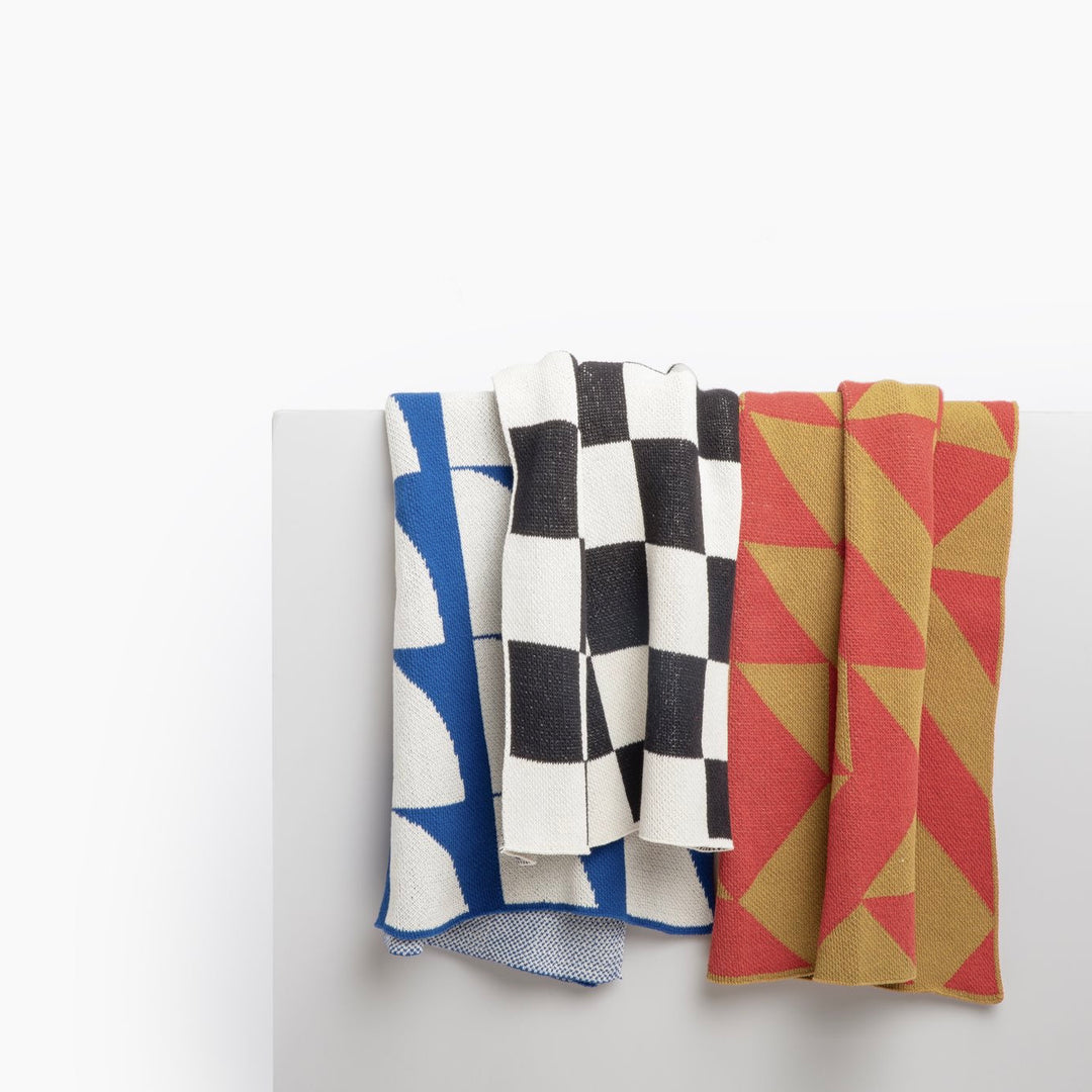 Modern Mix Match Pattern Throws